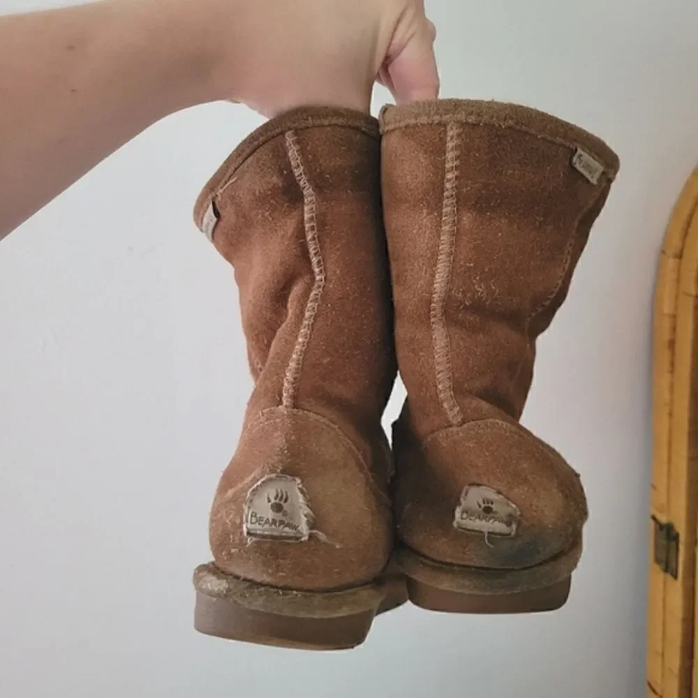Bearpaw Emma Boots Suede Sheepskin Lining 7 Brown